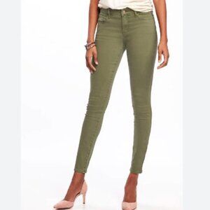 Old Navy Mid-Rise Rockstar super Skinny Jeans for Women's 2 olive green raw hem